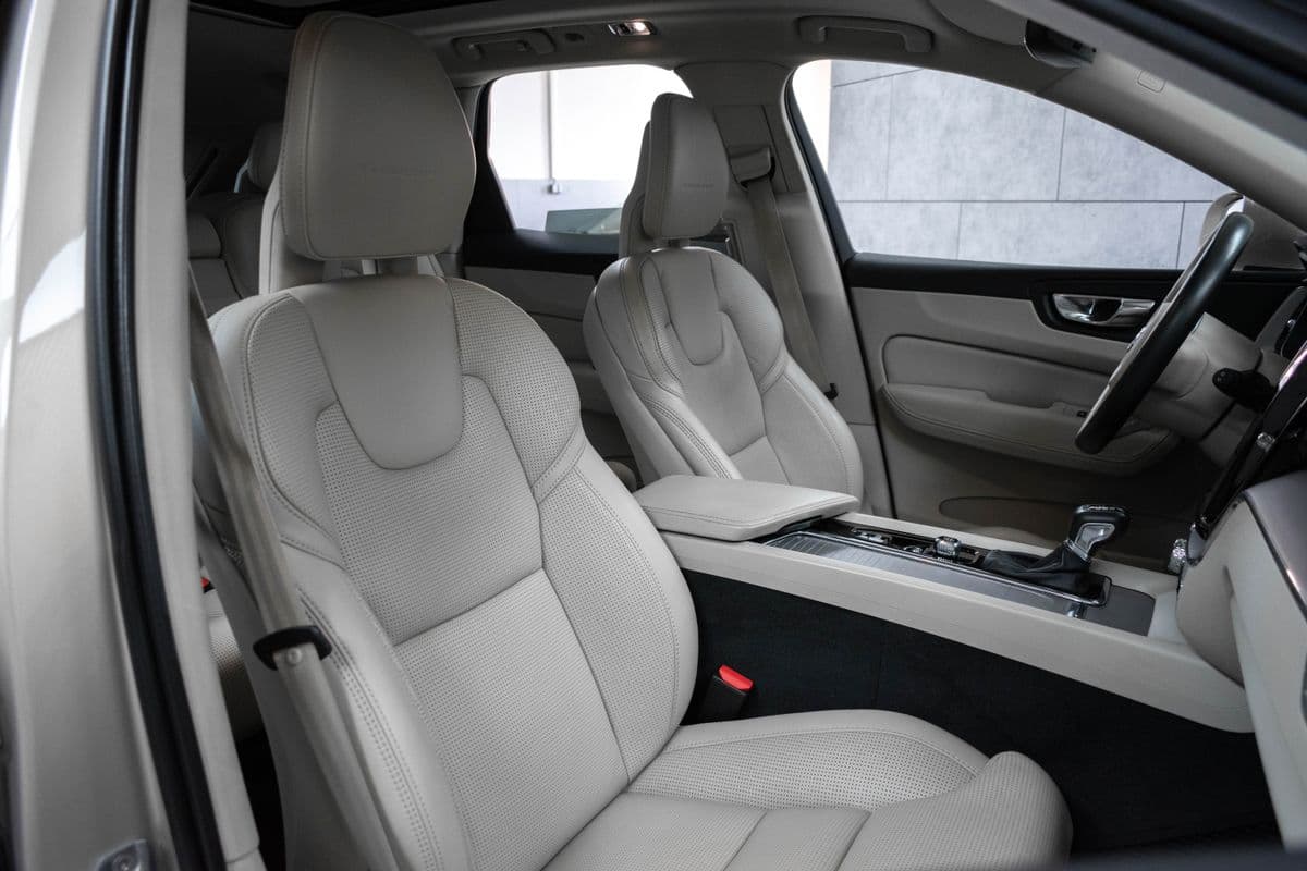 2019 Volvo XC60 - 11