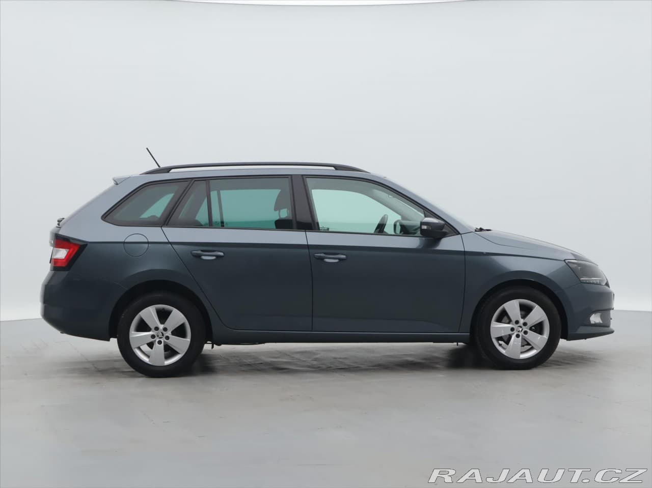 2016 Škoda FABIA - 8