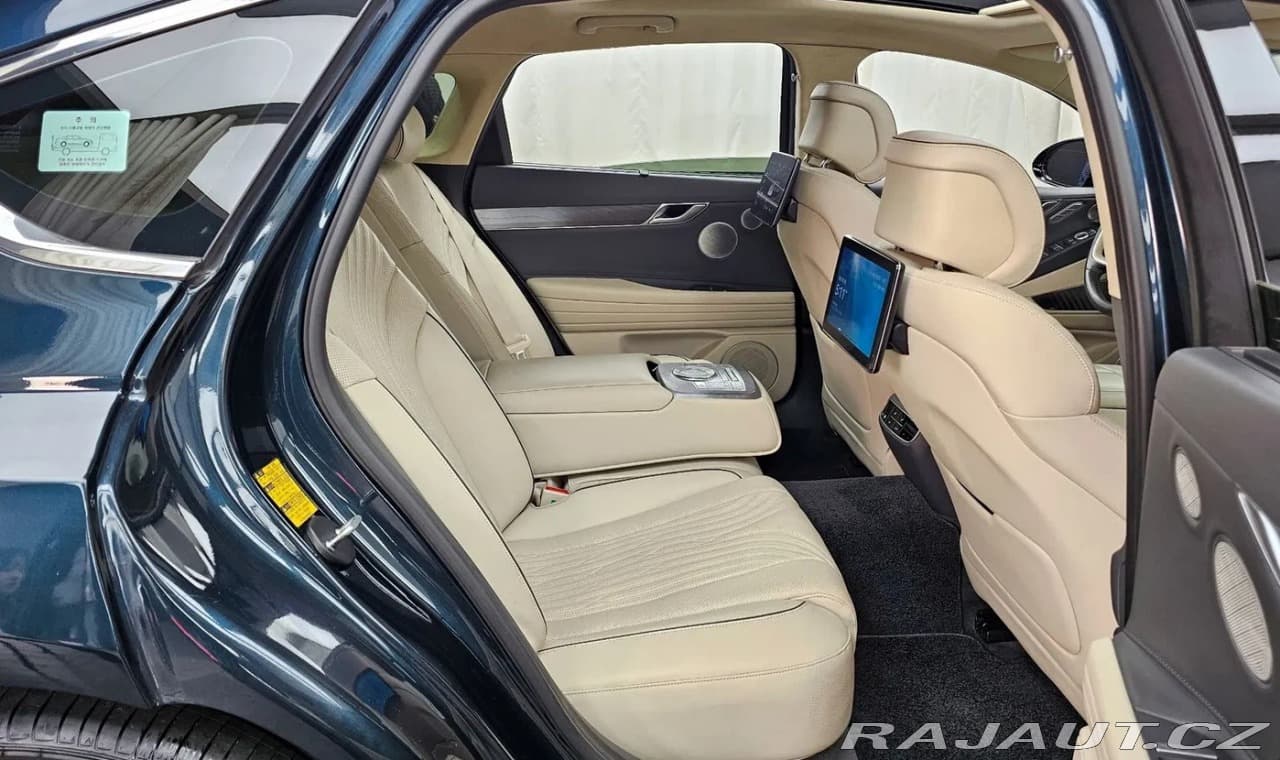 2021 Hyundai GENESIS - 12