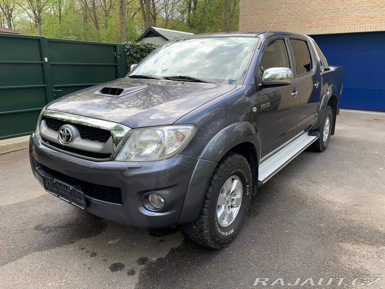 2011 Toyota HILUX