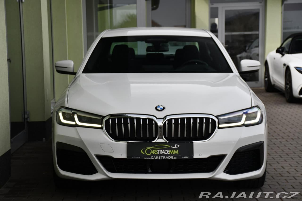 2021 BMW 5-SERIES - 10