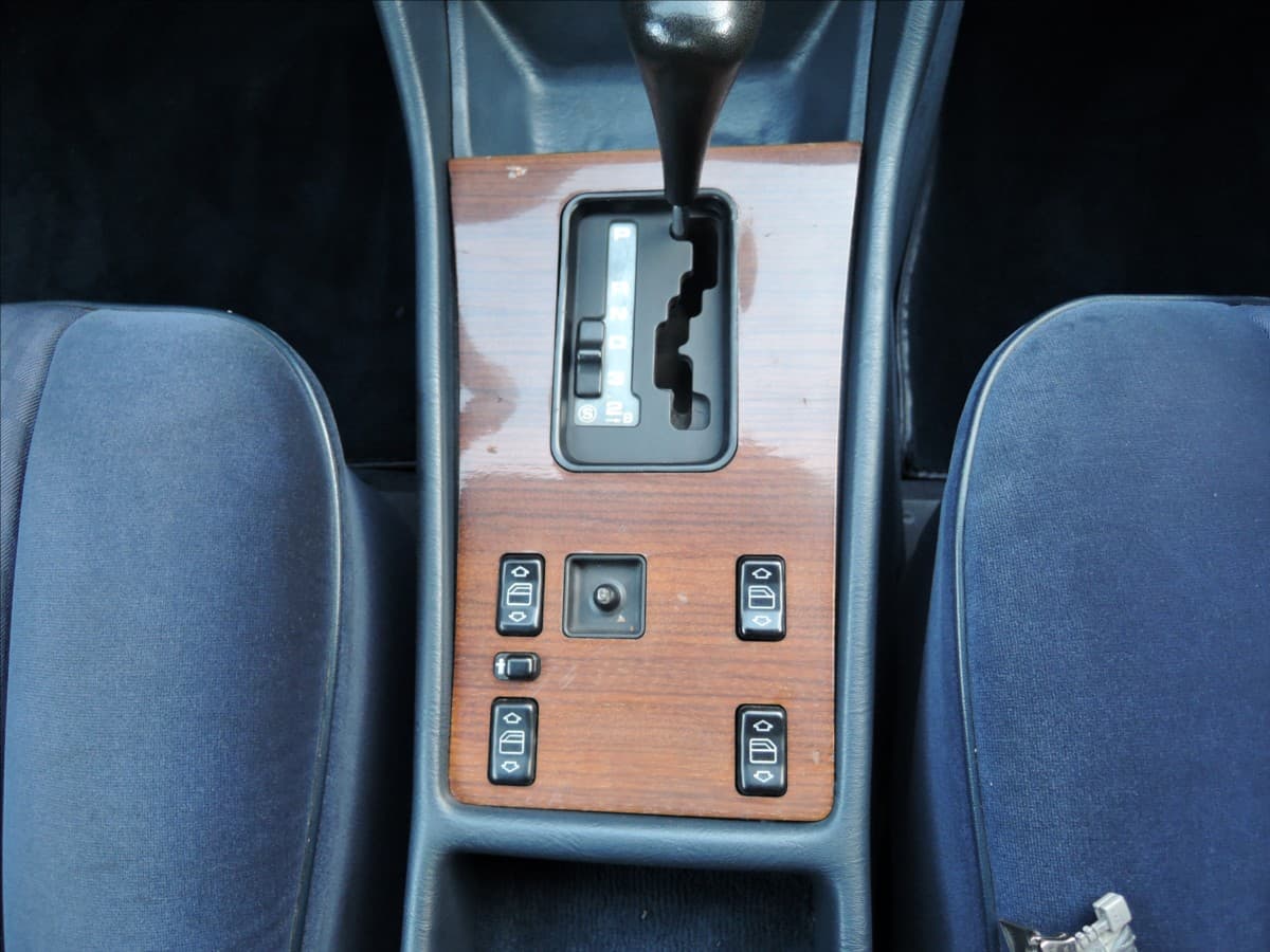 1986 Mercedes-Benz S-CLASS - 18