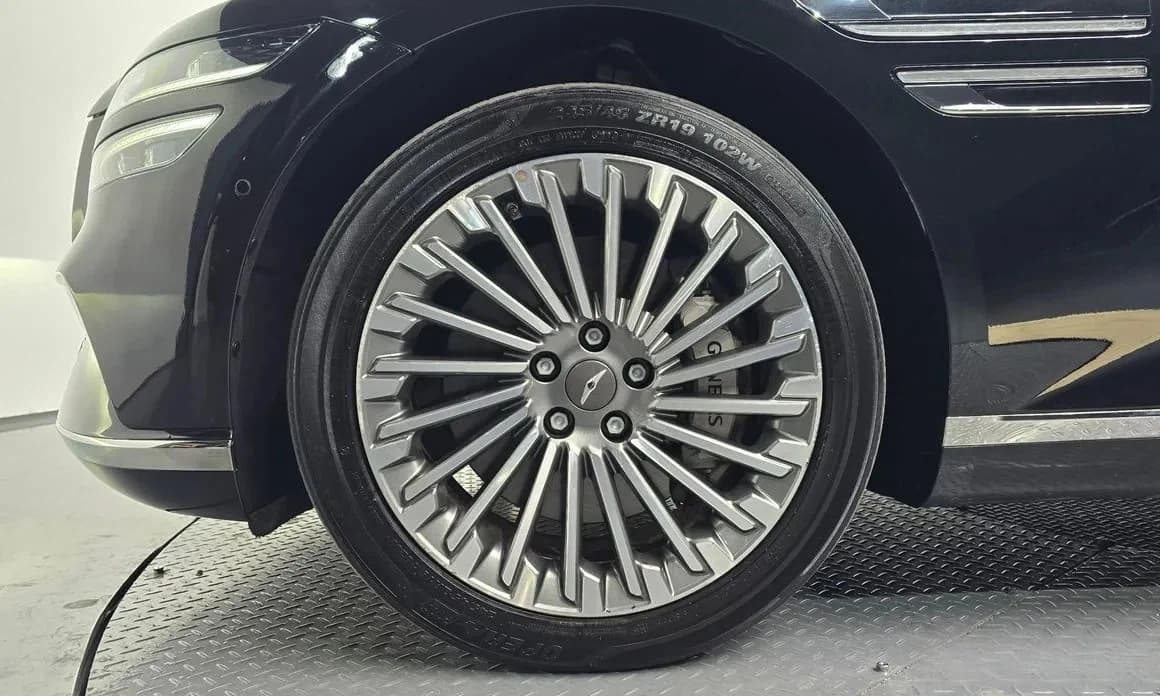 2022 Hyundai GENESIS - 5