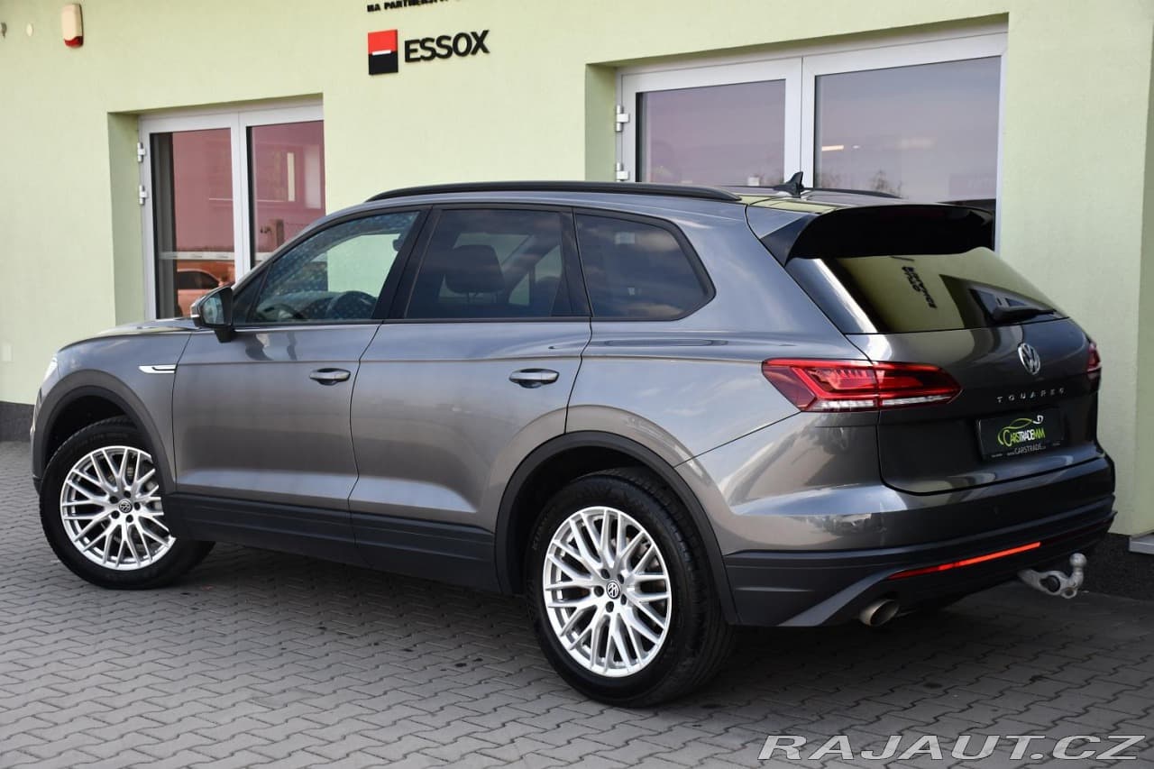 2020 Volkswagen TOUAREG - 3