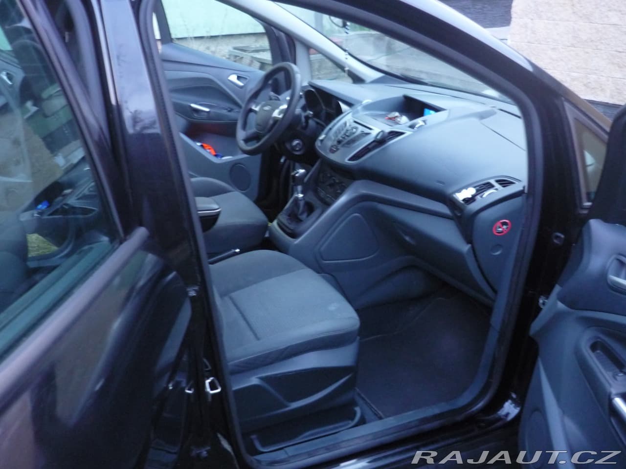2012 Ford C-MAX - 11