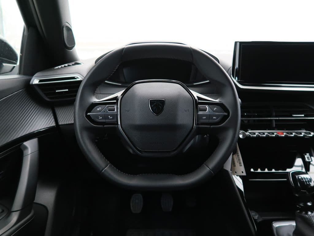2025 Peugeot 2008 - 20