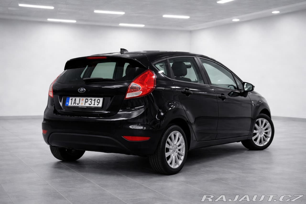 2016 Ford FIESTA - 4