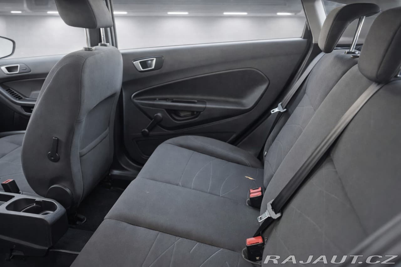 2016 Ford FIESTA - 7