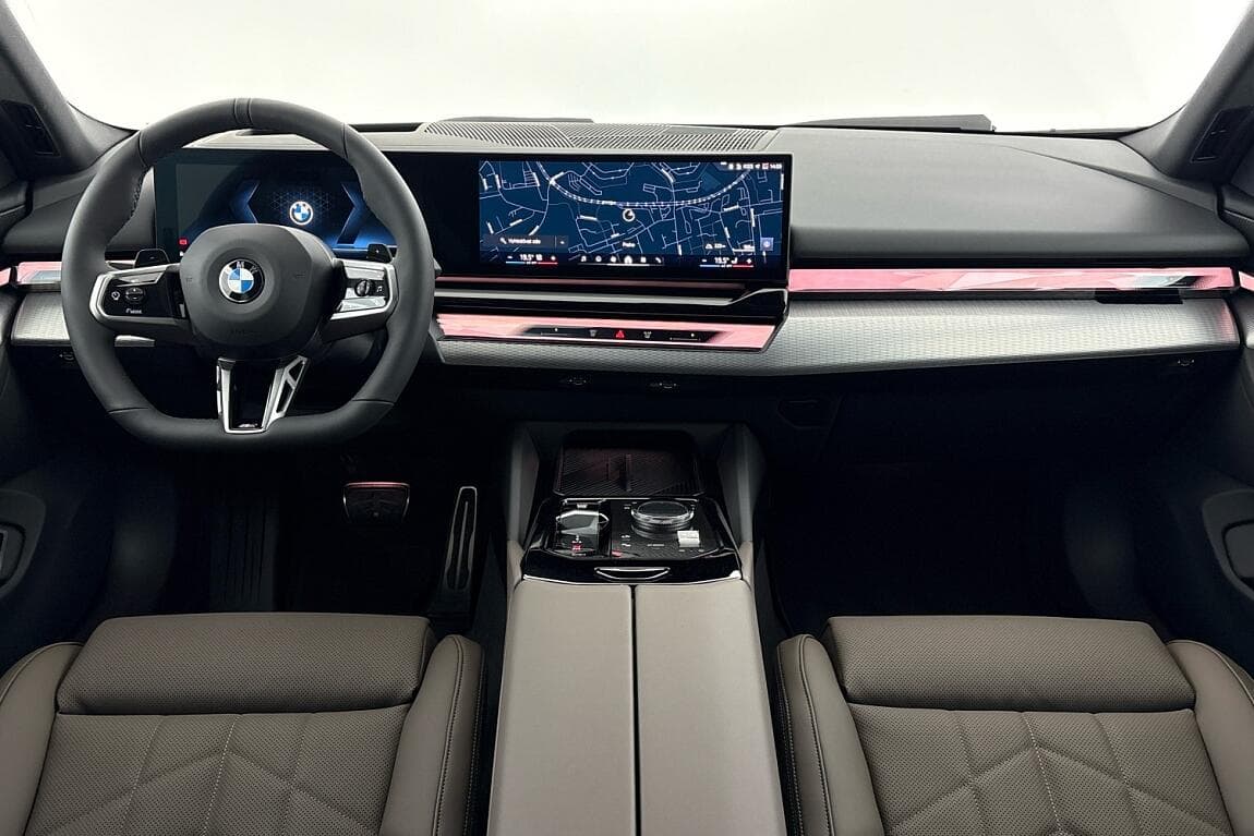 2026 BMW 5-SERIES - 15
