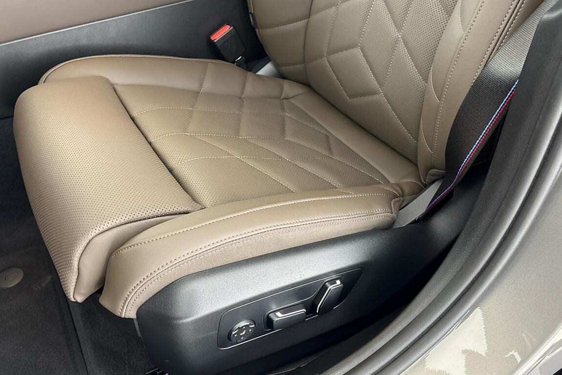 2026 BMW 5-SERIES - 7