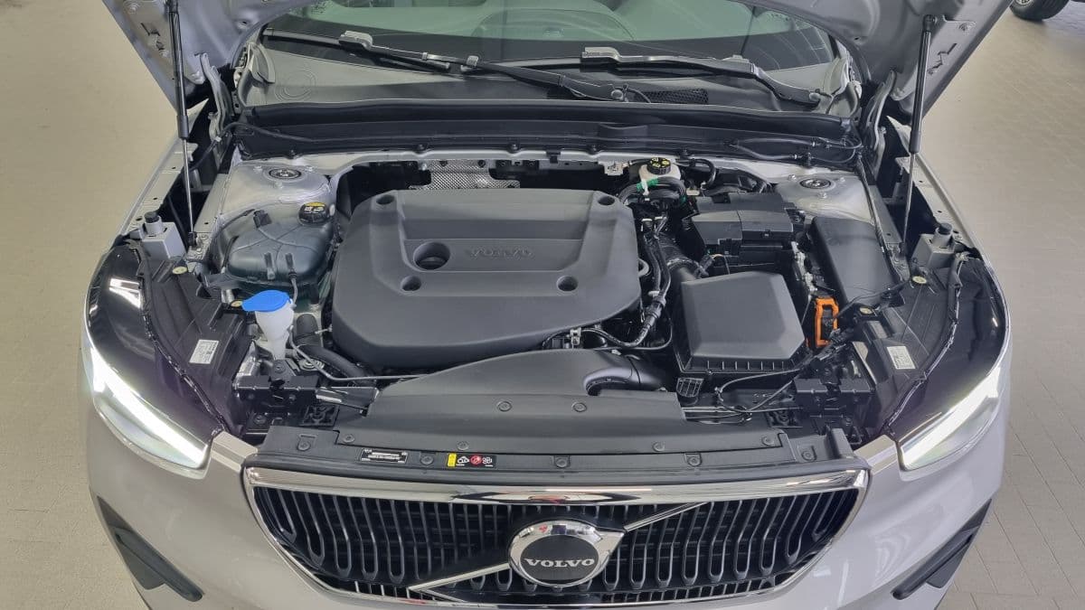 2026 Volvo XC40 - 17