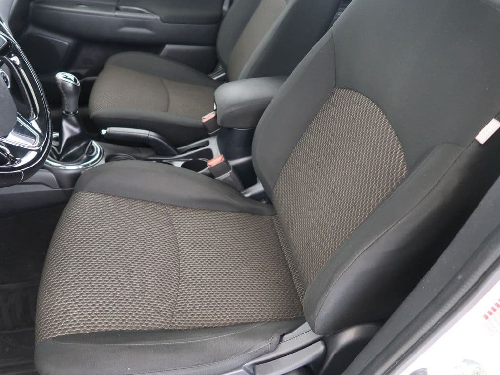2016 Mitsubishi ASX - 9