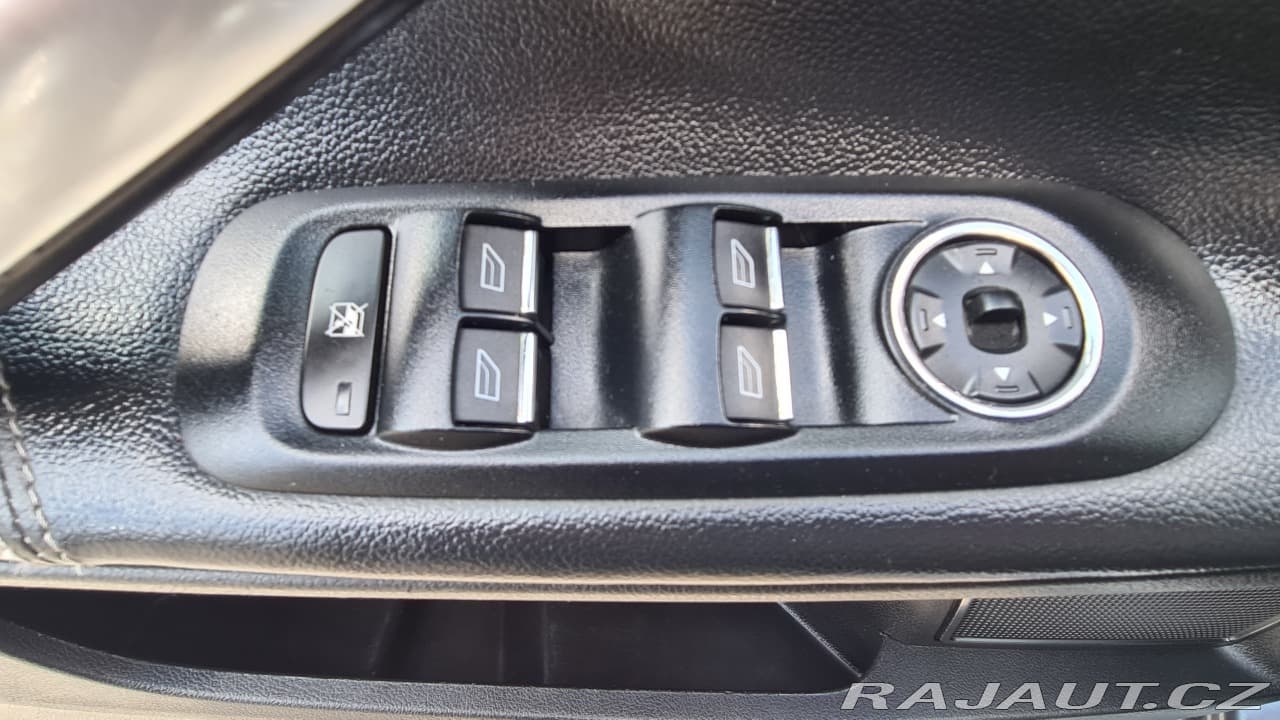 2009 Ford MONDEO - 13