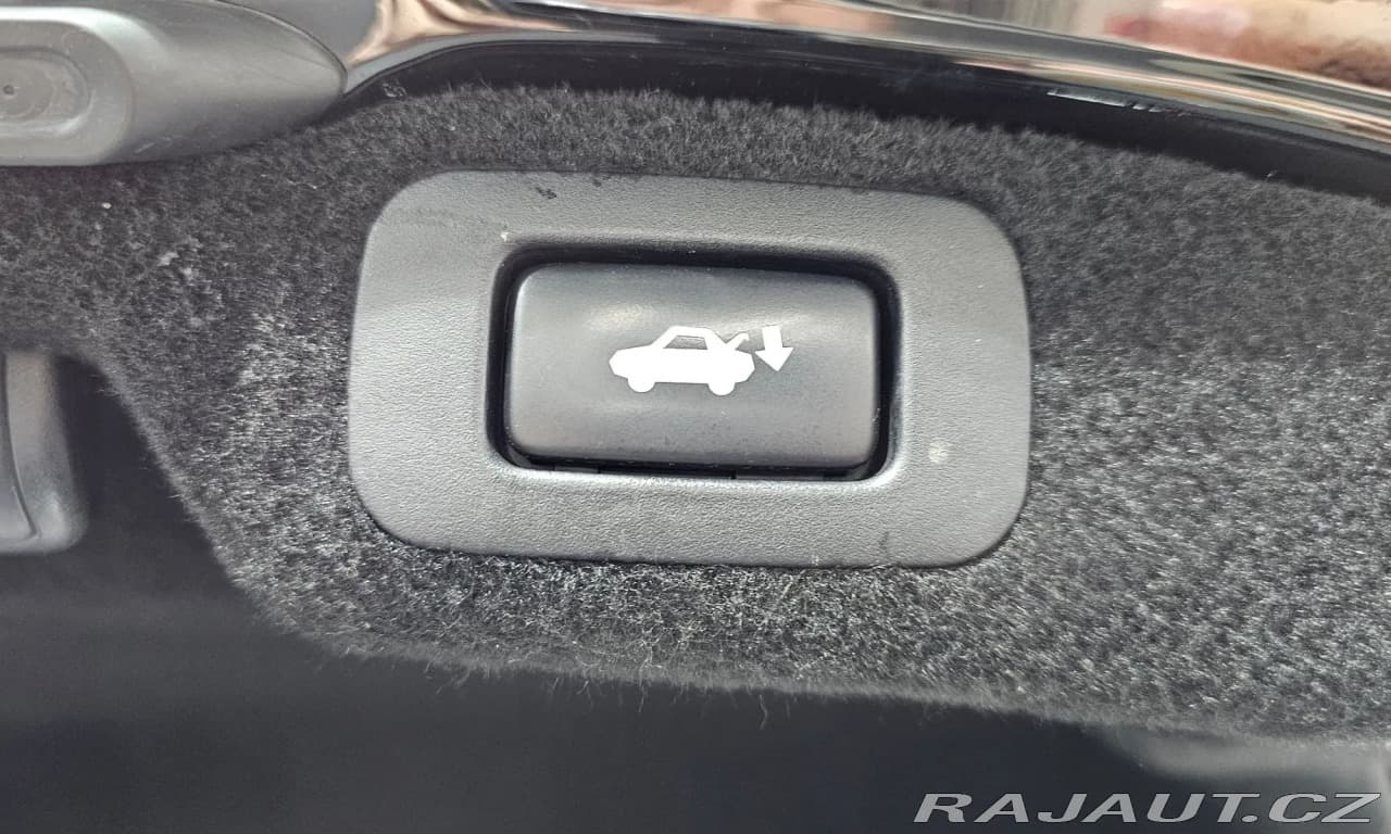 2012 Lexus LS - 20