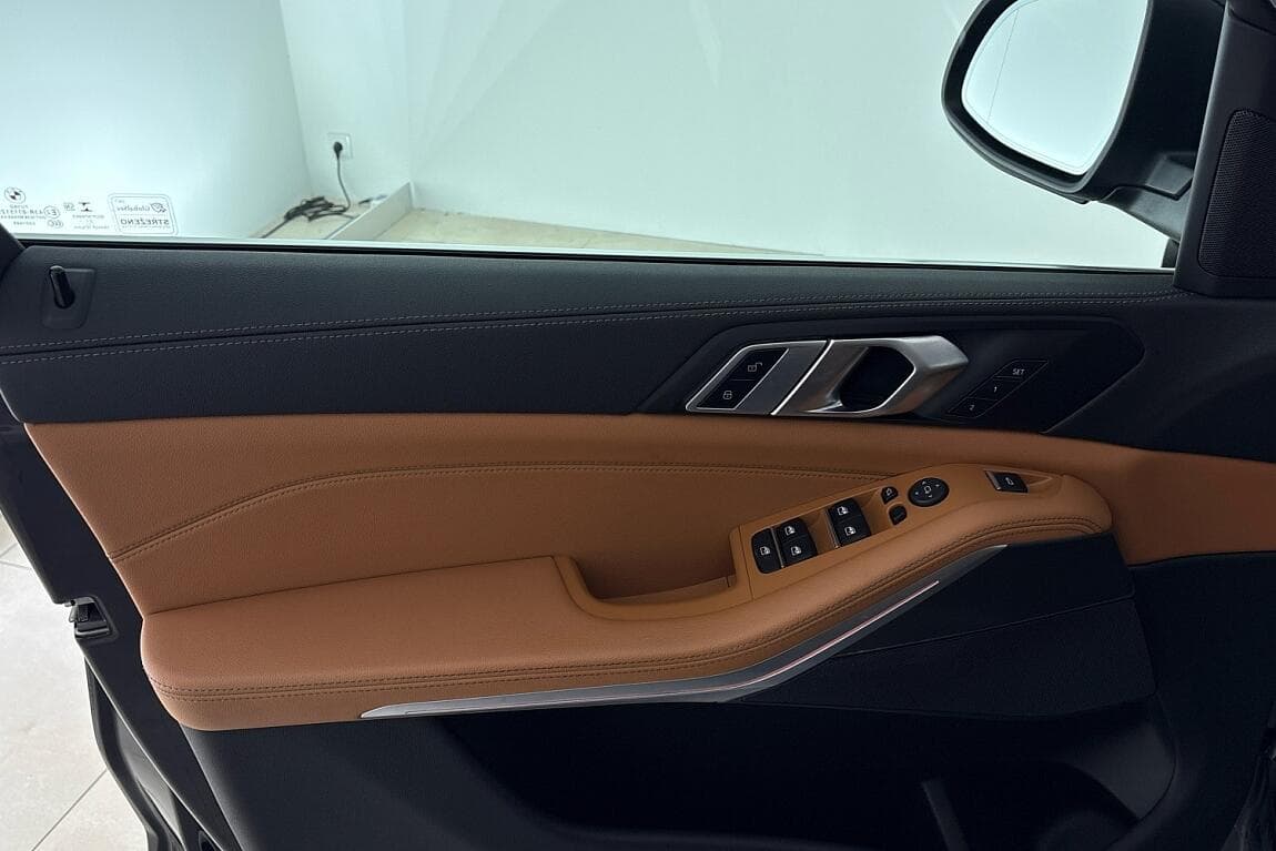 2022 BMW X5 - 17