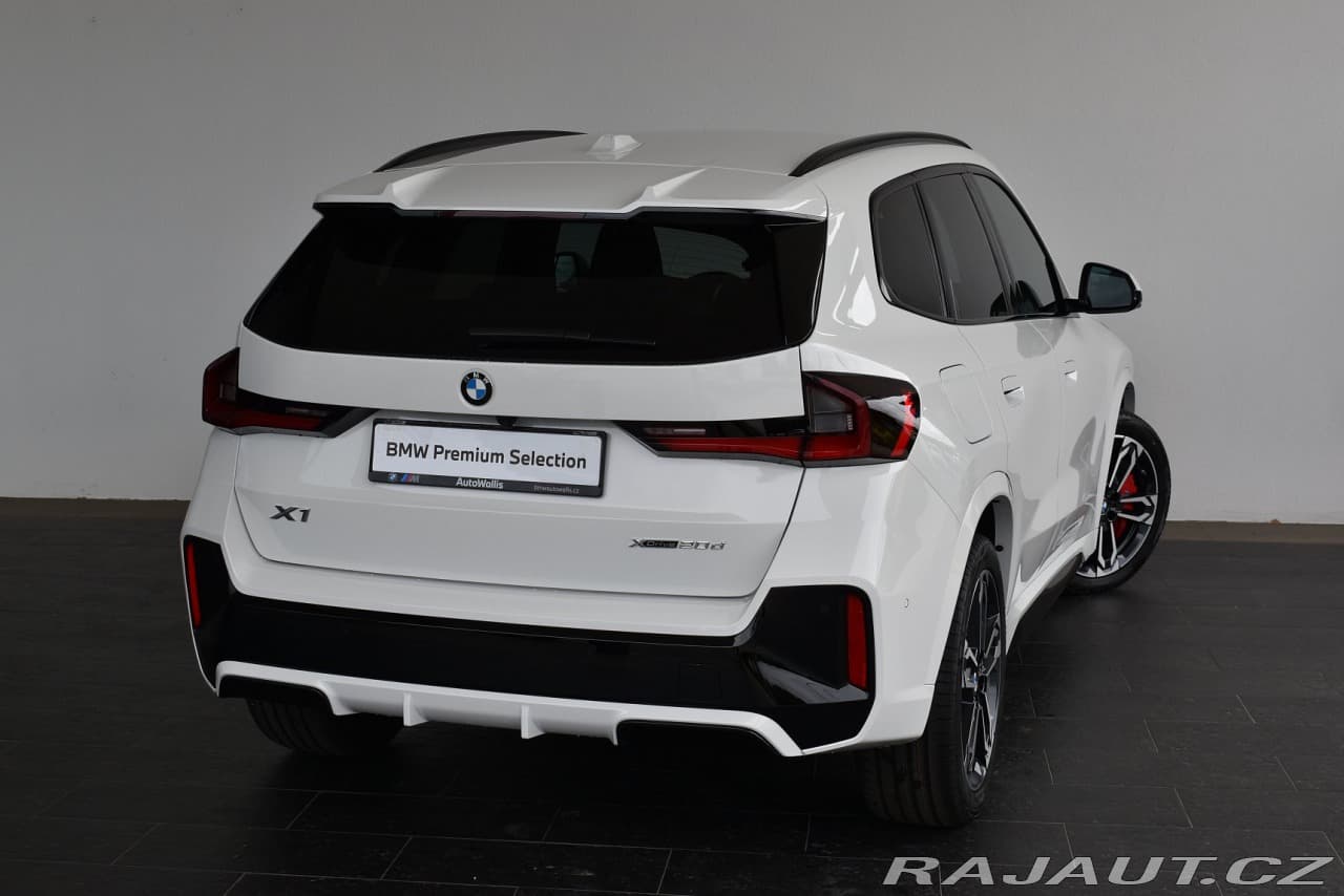 2025 BMW X1 - 2