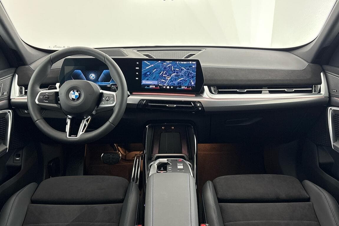 2026 BMW X1 - 14