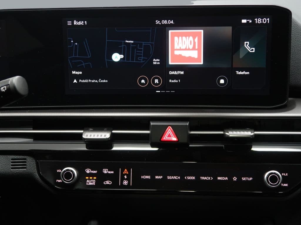 2026 Kia SPORTAGE - 13