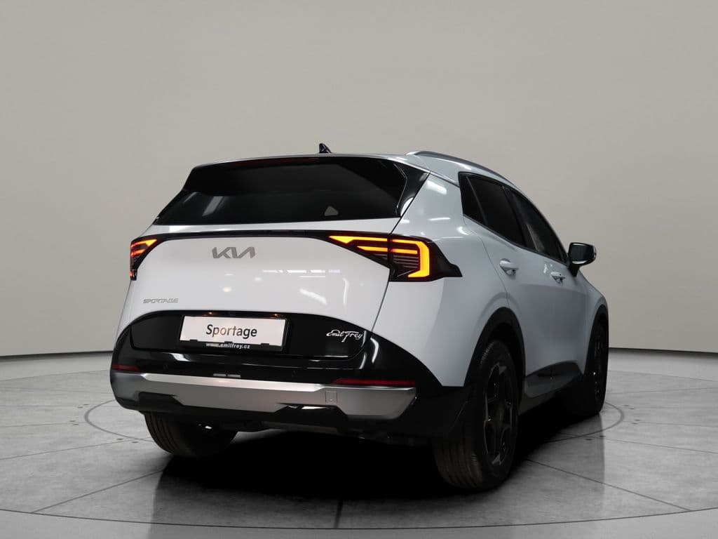 2026 Kia SPORTAGE - 8