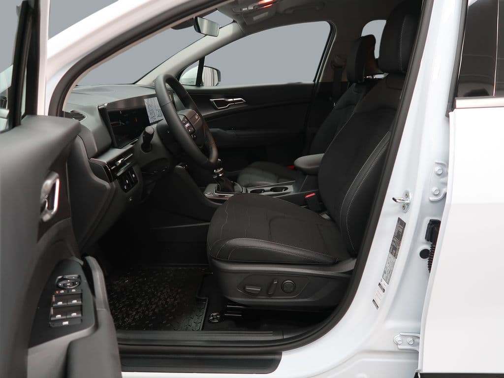 2026 Kia SPORTAGE - 9