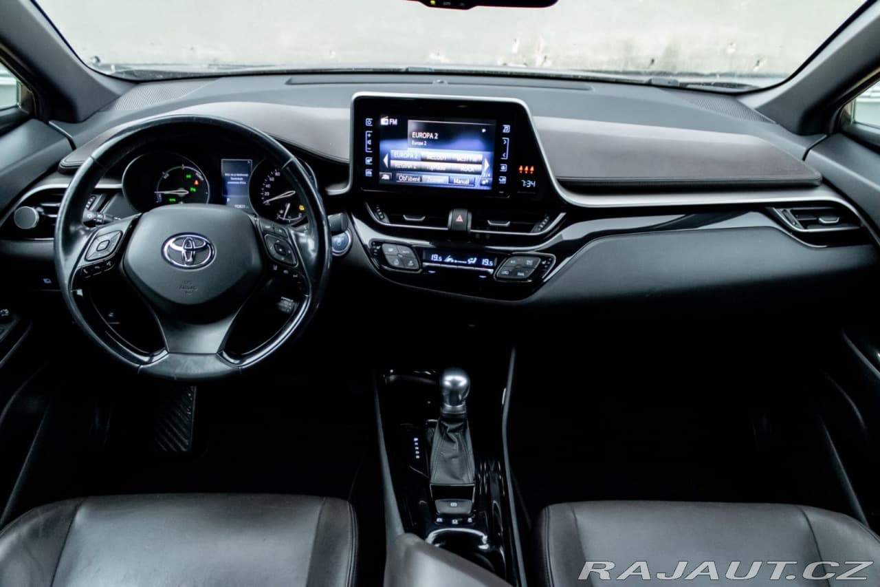 2017 Toyota C-HR - 20