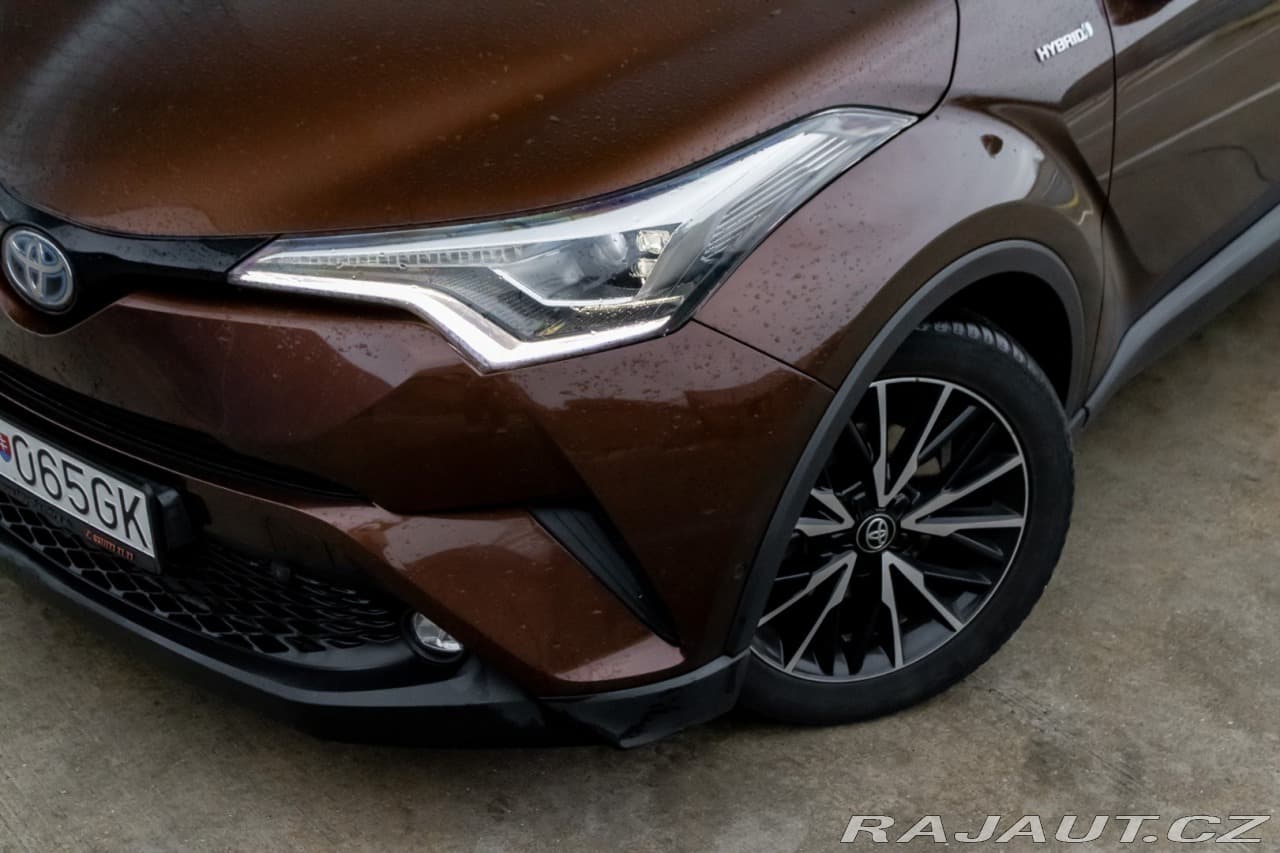 2017 Toyota C-HR - 3