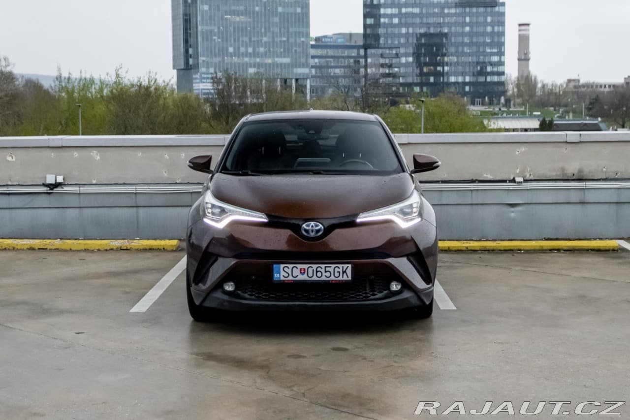2017 Toyota C-HR - 4