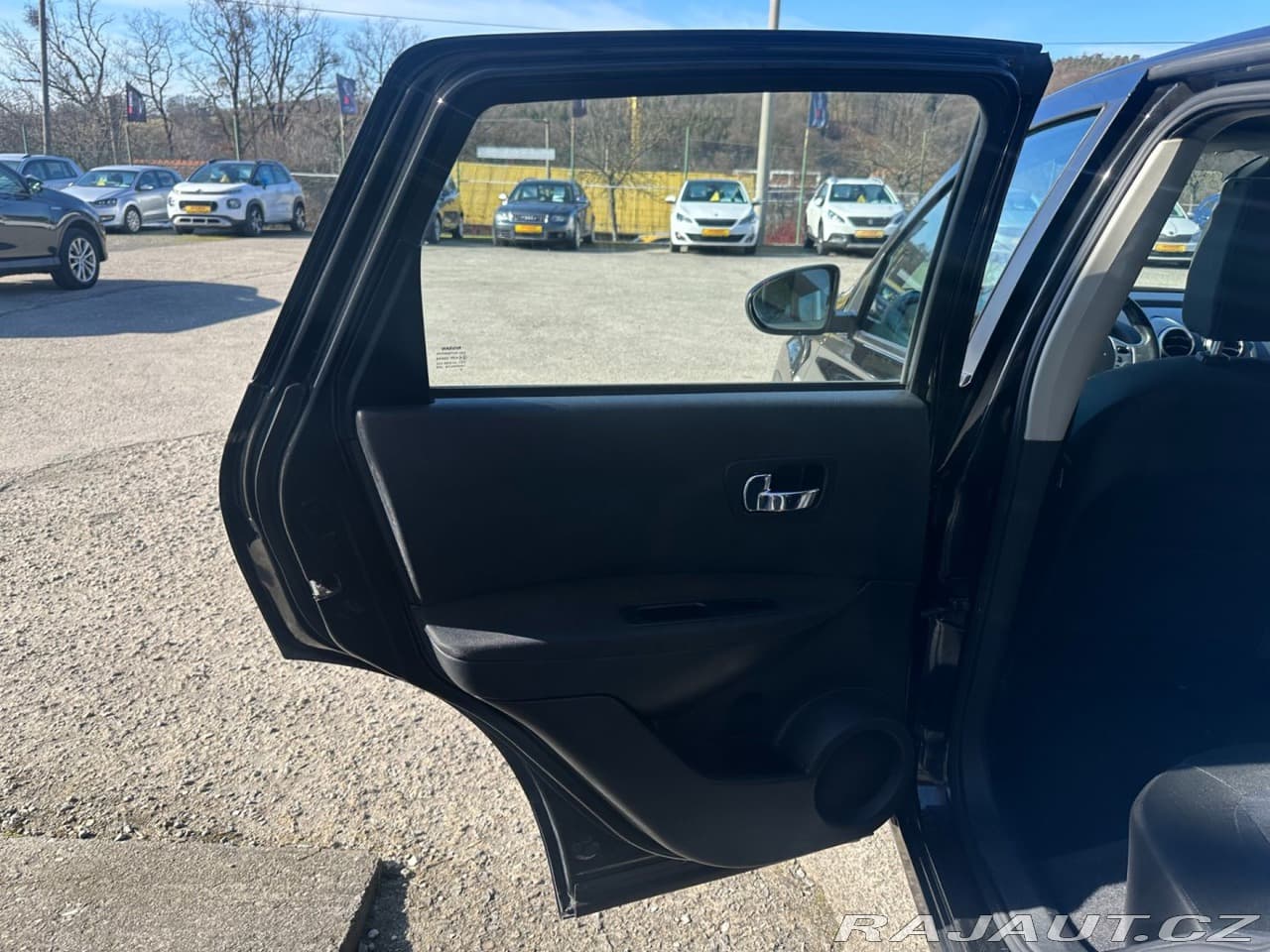 2011 Nissan QASHQAI - 13