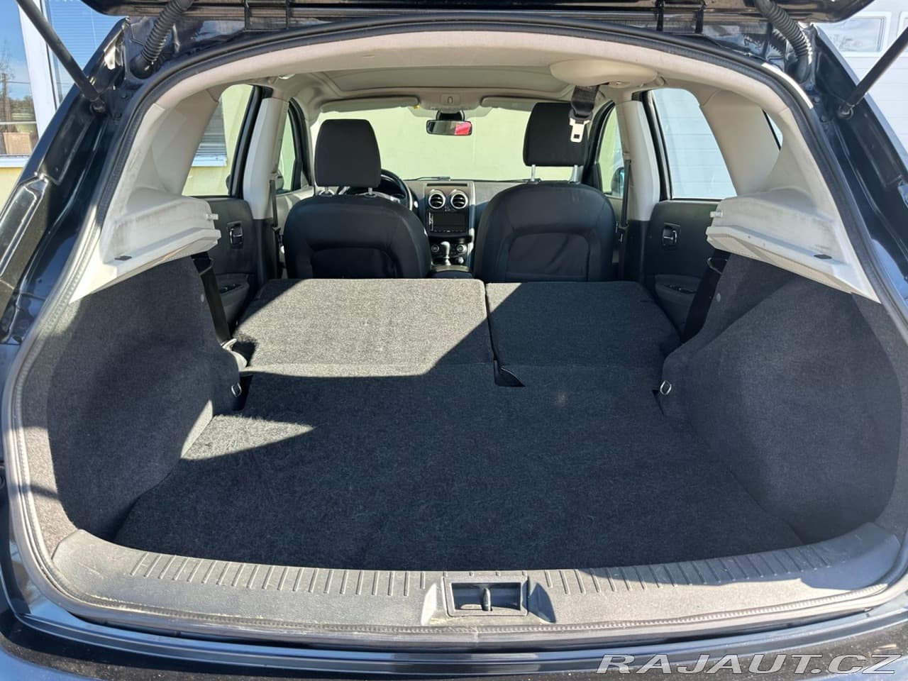 2011 Nissan QASHQAI - 16