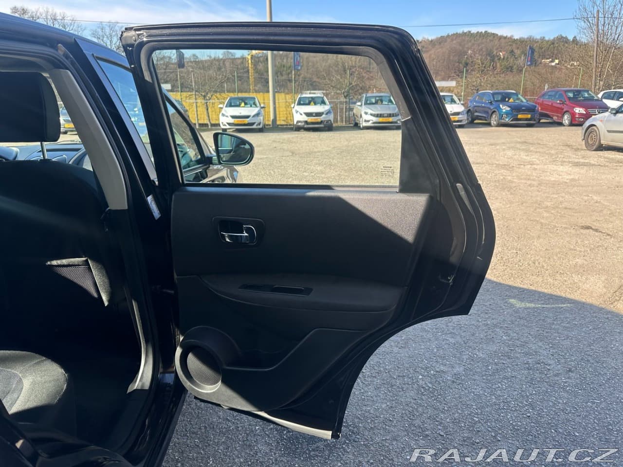 2011 Nissan QASHQAI - 19