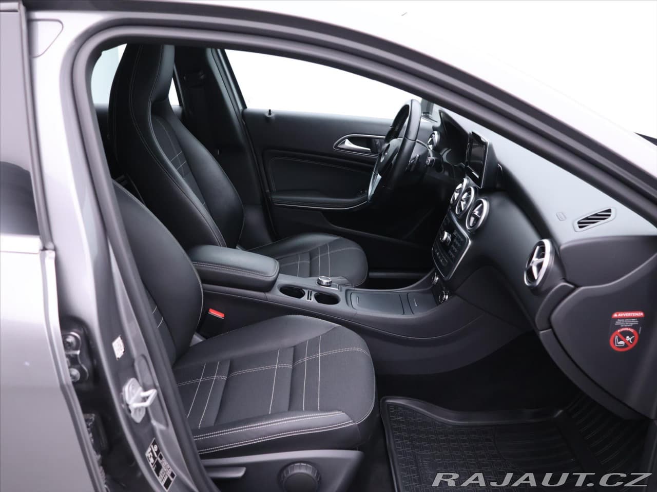 2014 Mercedes-Benz A-CLASS - 10