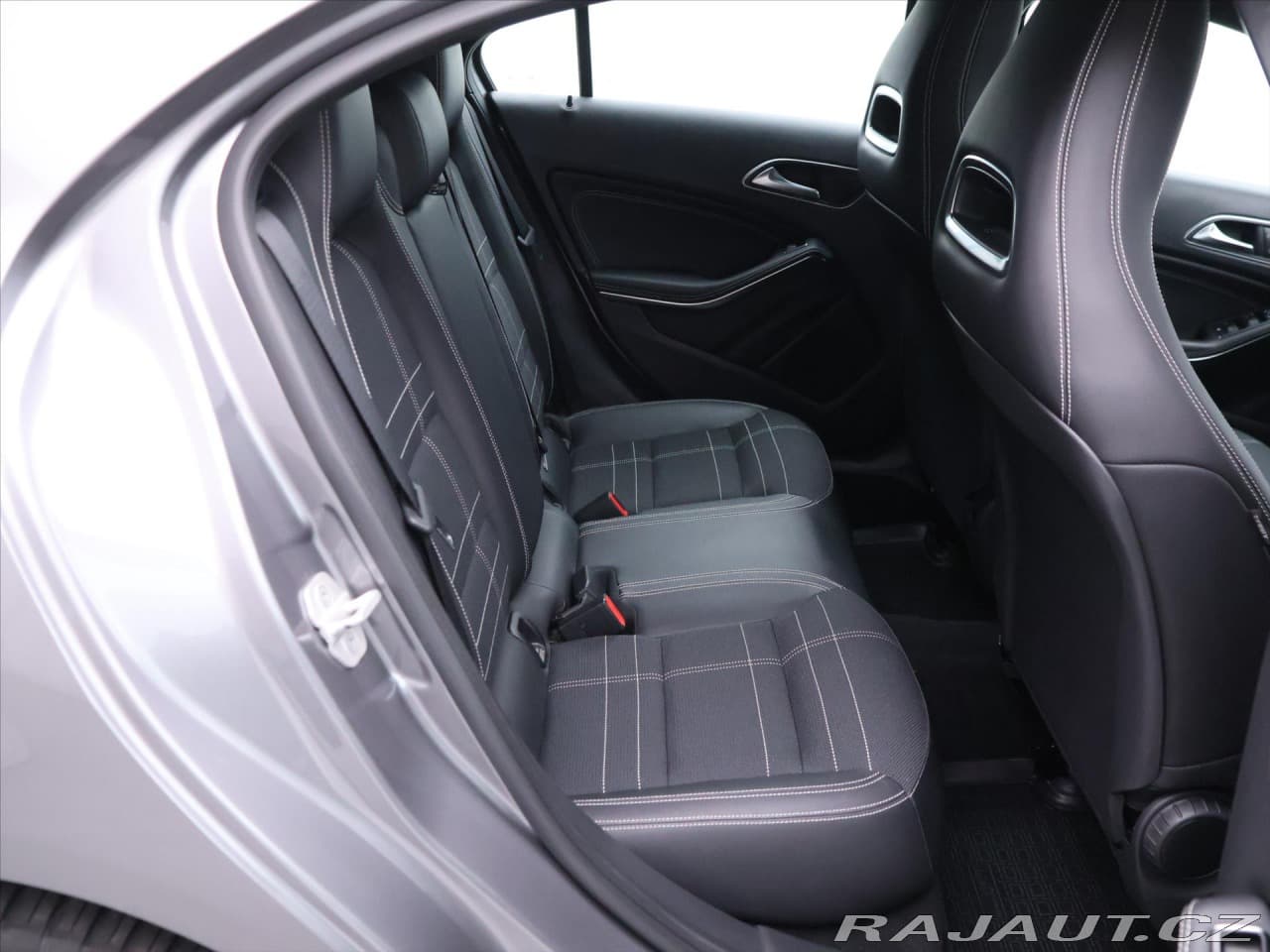 2014 Mercedes-Benz A-CLASS - 11