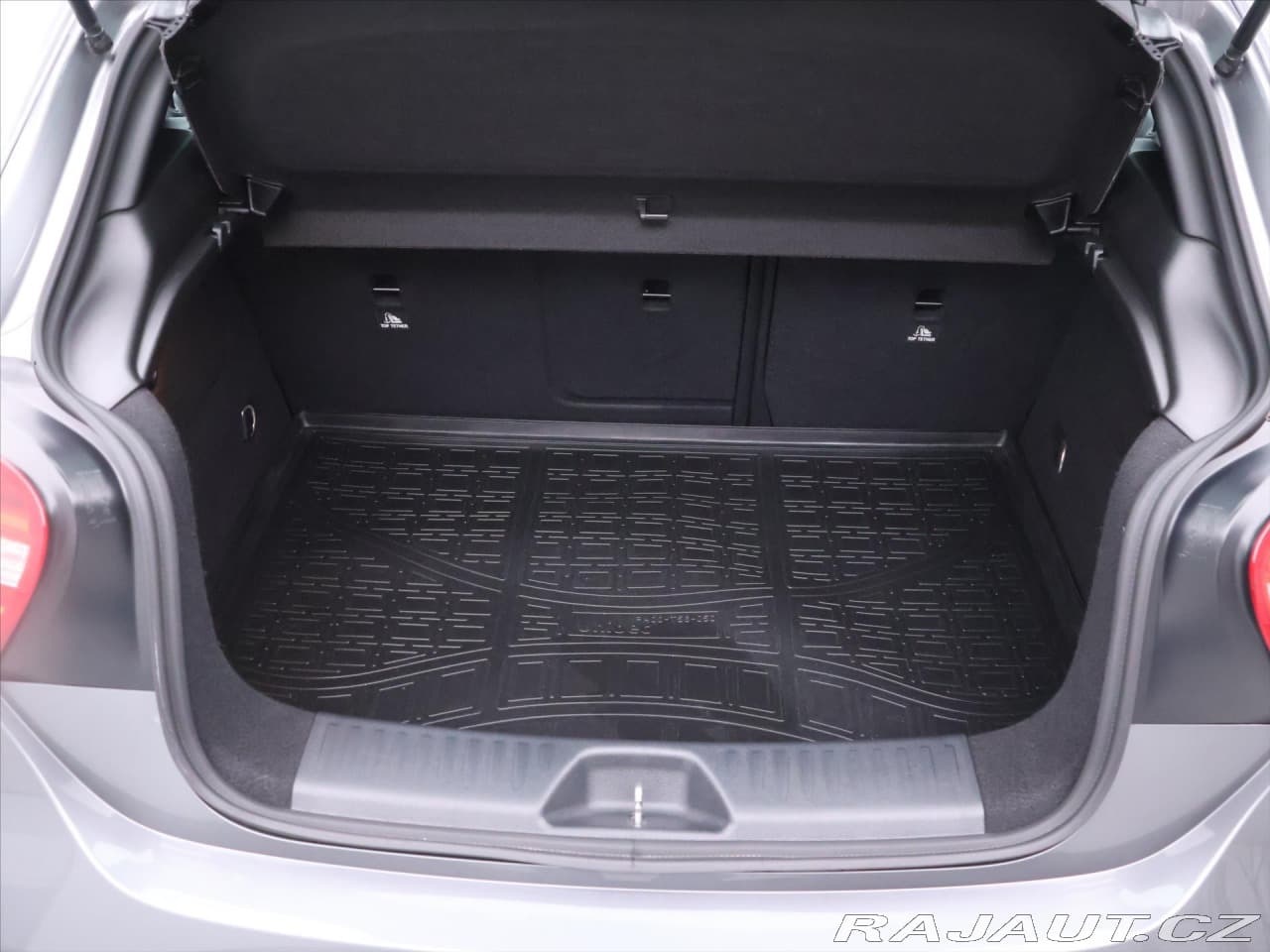 2014 Mercedes-Benz A-CLASS - 9