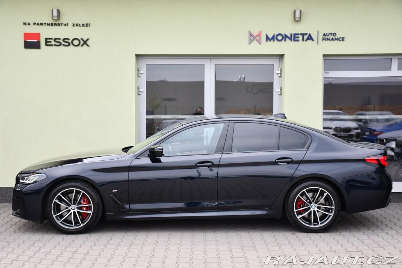2023 BMW 5-SERIES - 11