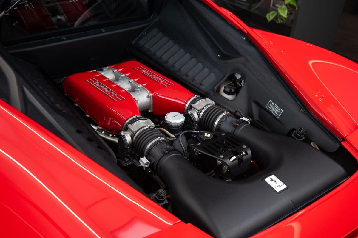 2010 Ferrari 458 - 18