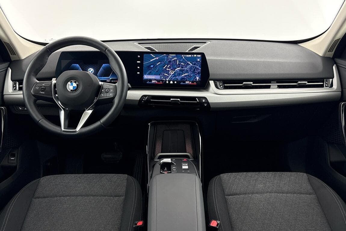 2025 BMW X1 - 14