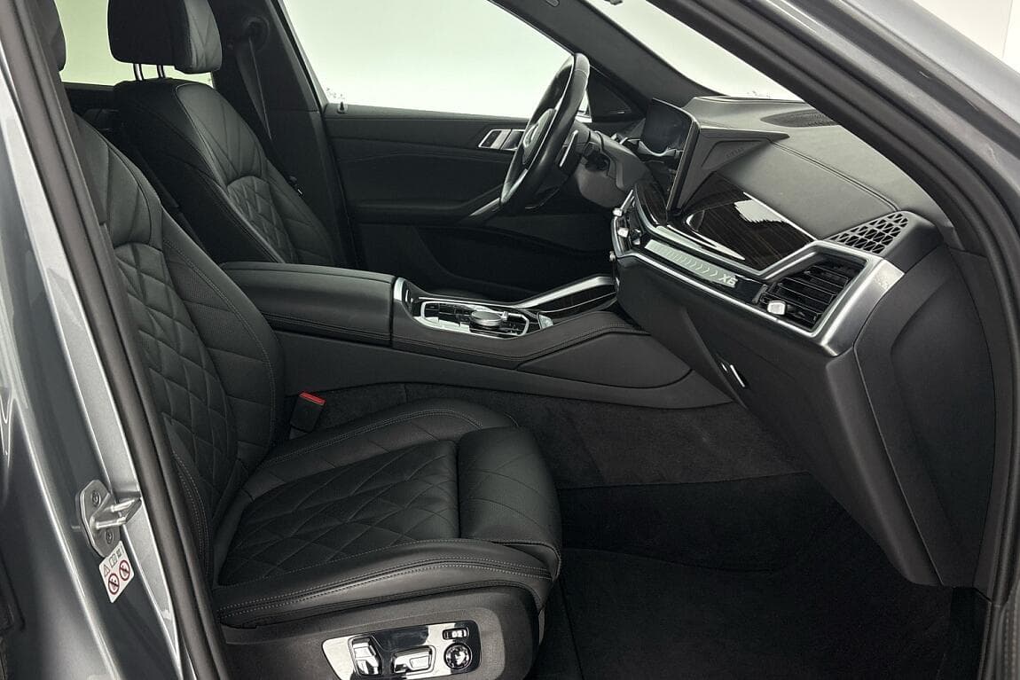 2024 BMW X6 - 9