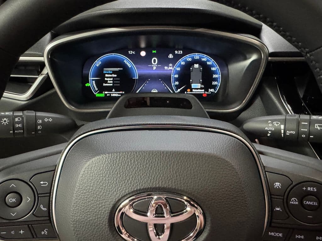 2025 Toyota COROLLA - 14