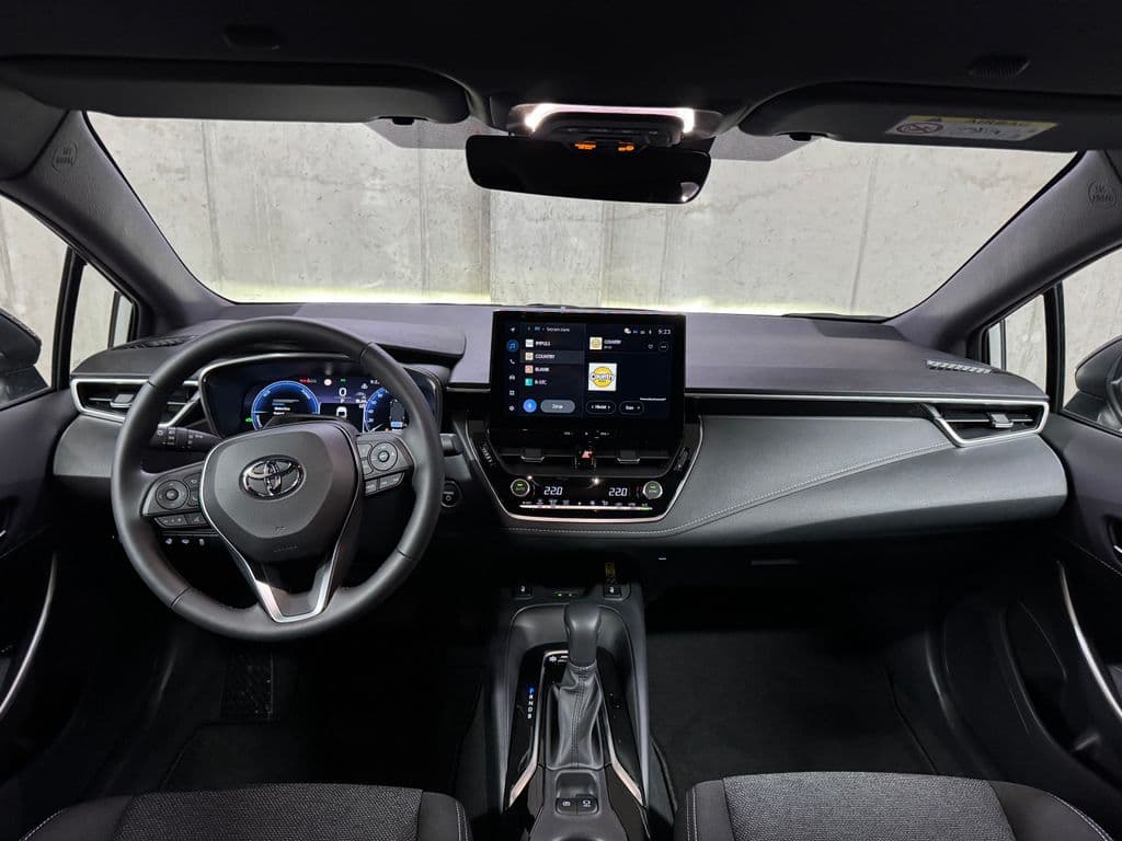 2025 Toyota COROLLA - 17