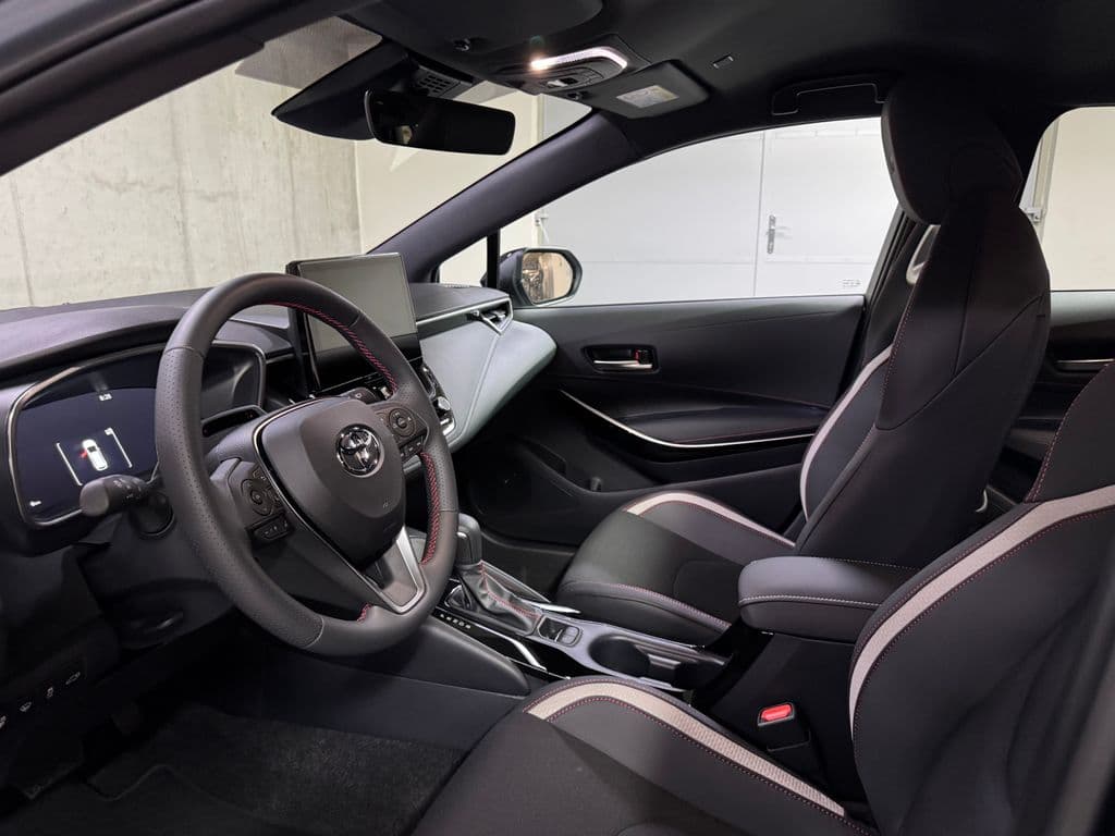 2026 Toyota COROLLA - 9