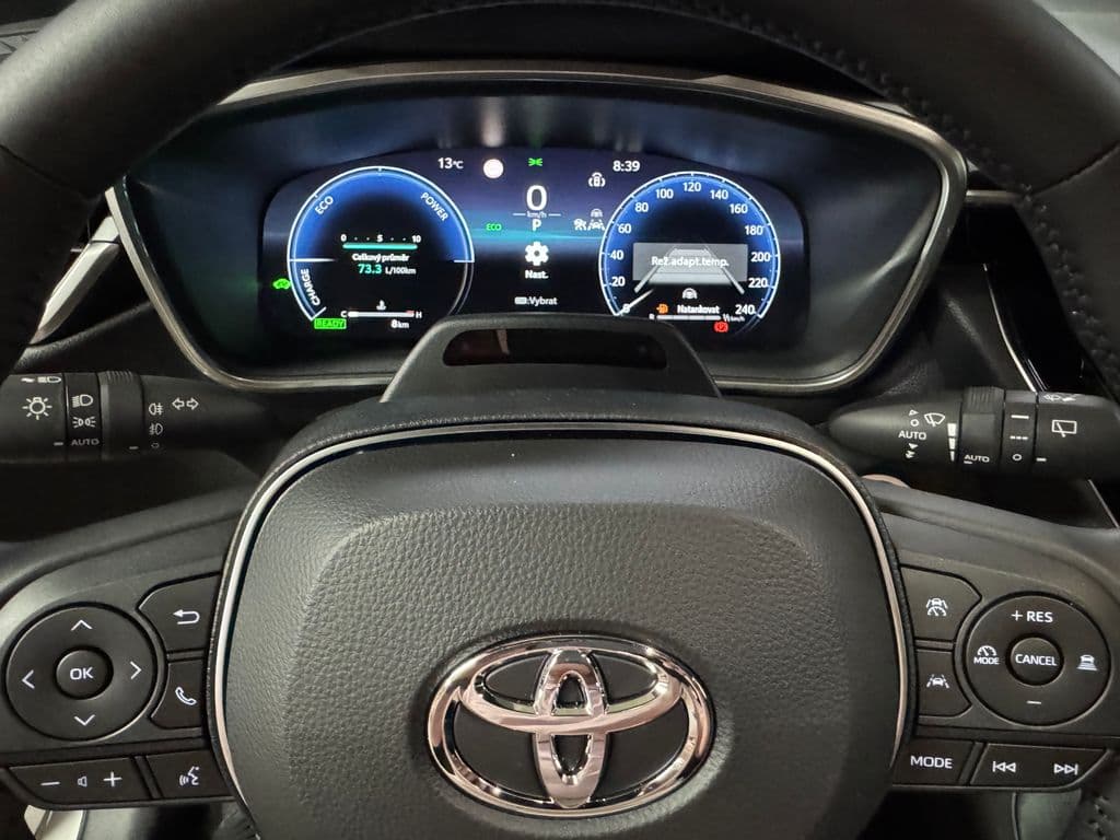 2025 Toyota COROLLA - 14