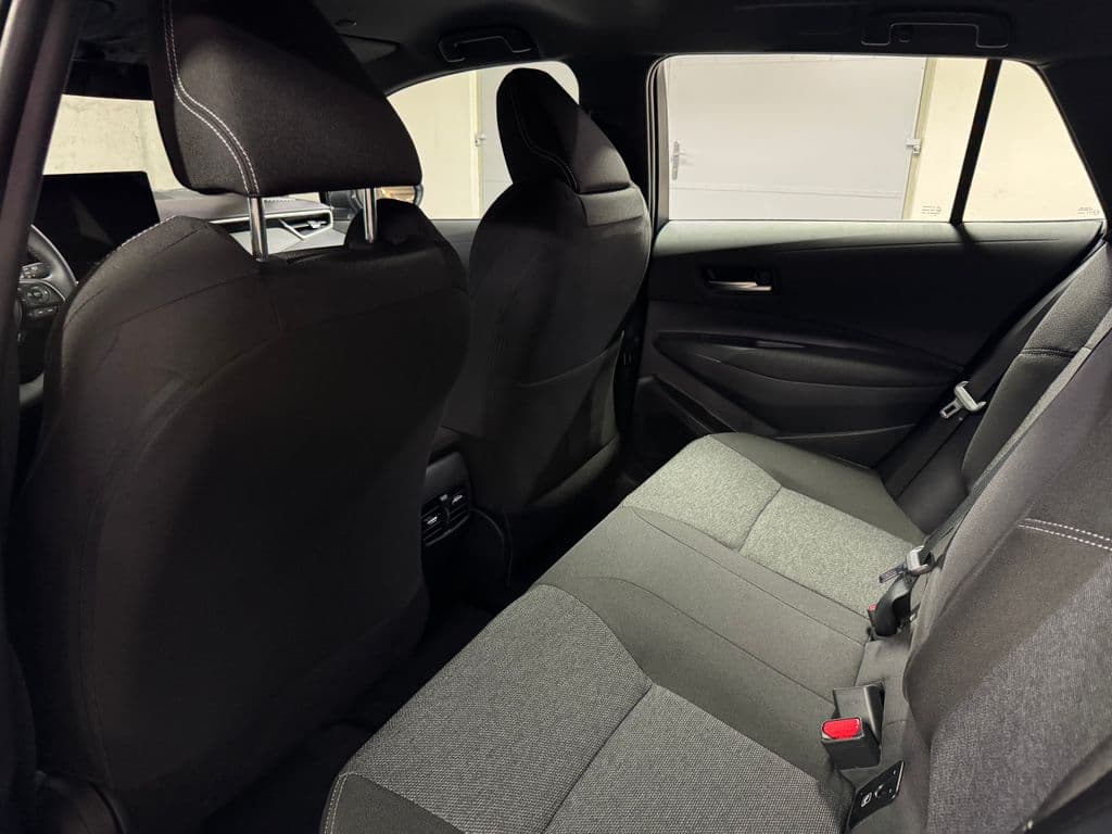 2025 Toyota COROLLA - 10