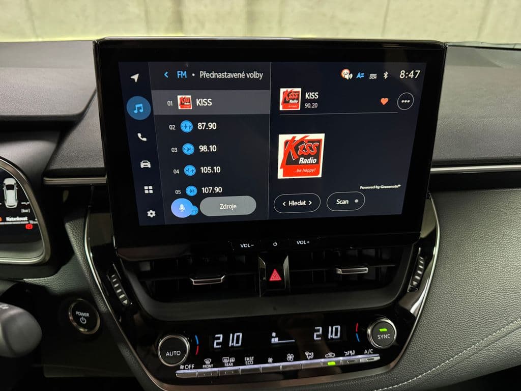 2025 Toyota COROLLA - 14