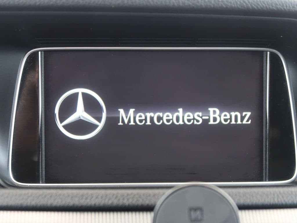 2016 Mercedes-Benz E-CLASS - 18