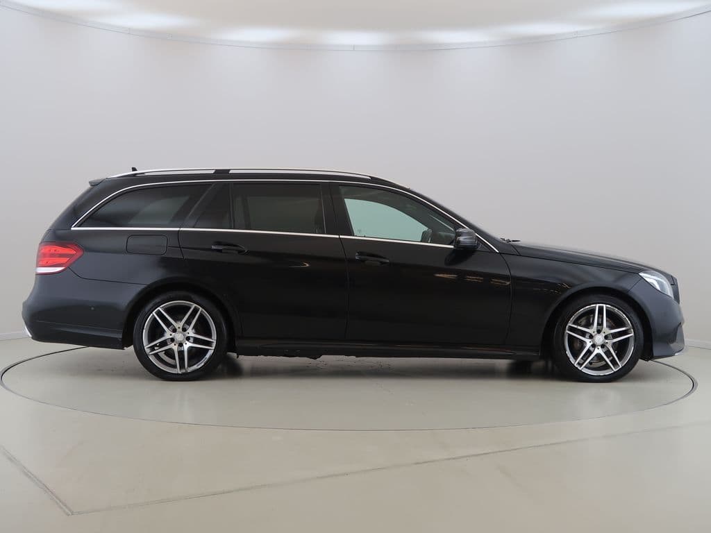 2016 Mercedes-Benz E-CLASS - 4