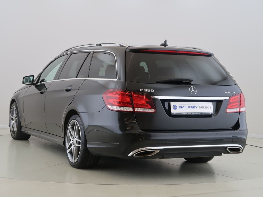 2016 Mercedes-Benz E-CLASS - 7