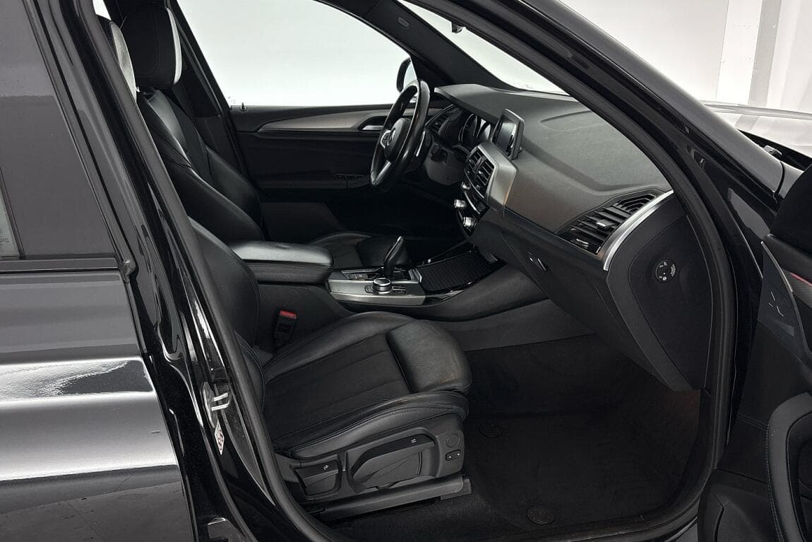 2019 BMW X3 - 17