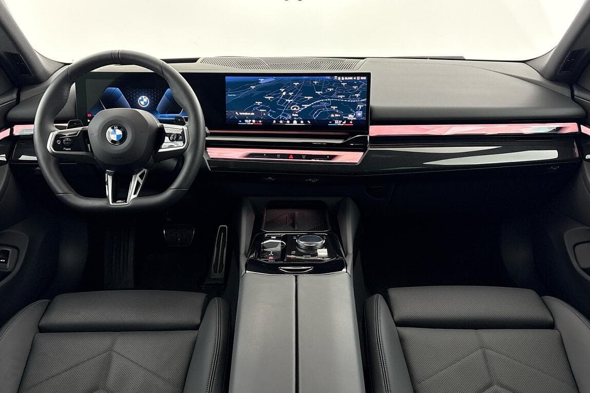 2025 BMW 5-SERIES - 14