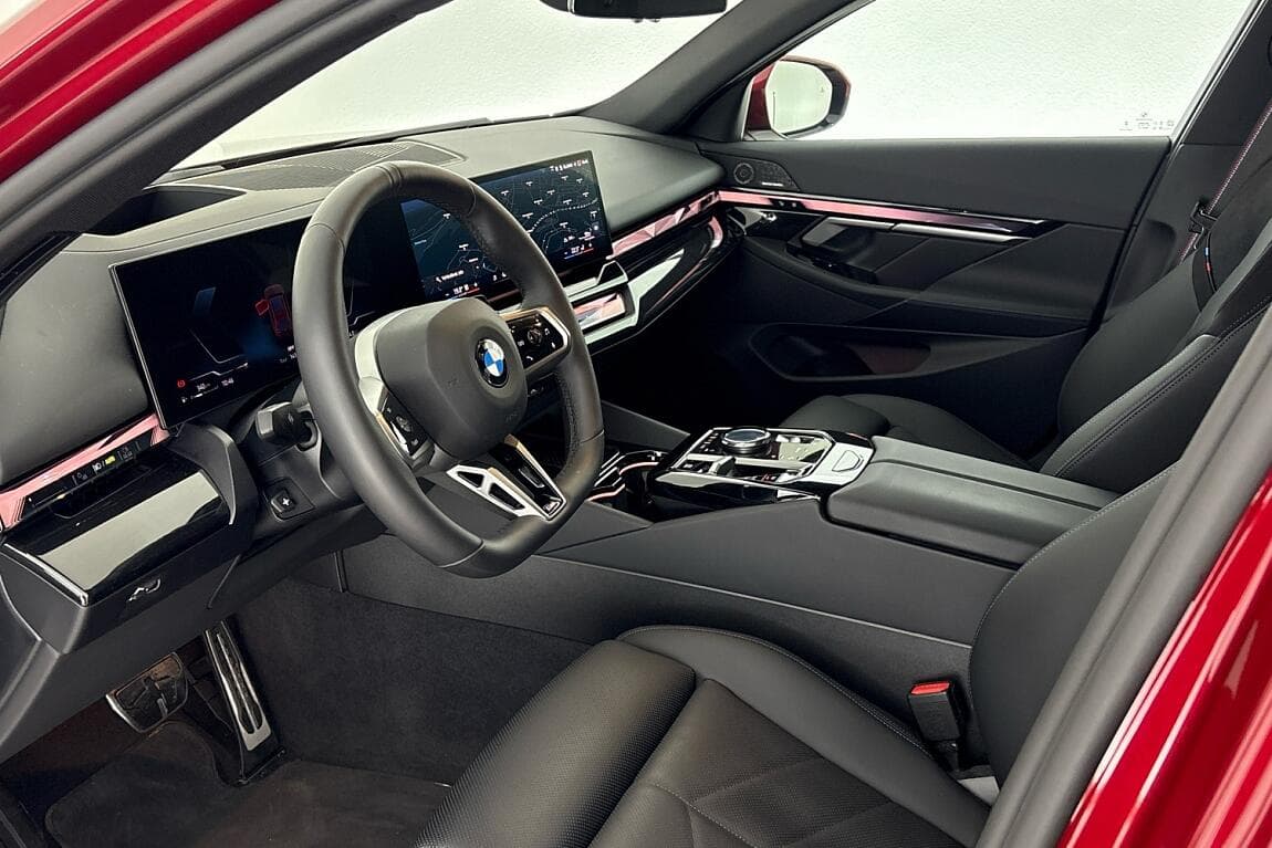2025 BMW 5-SERIES - 6