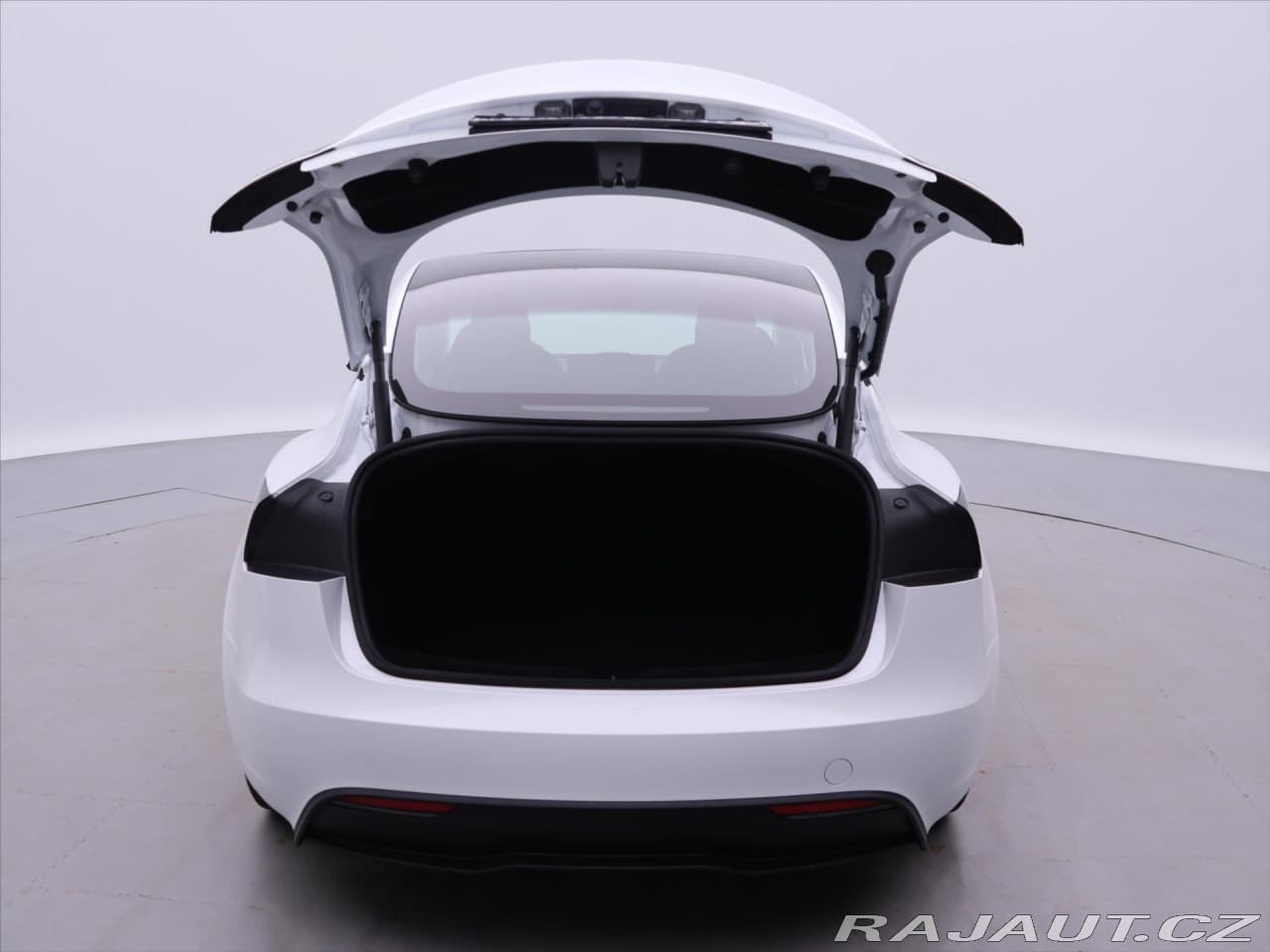 2023 Tesla MODEL 3 - 9